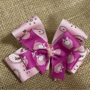 Handmade pig hair bow